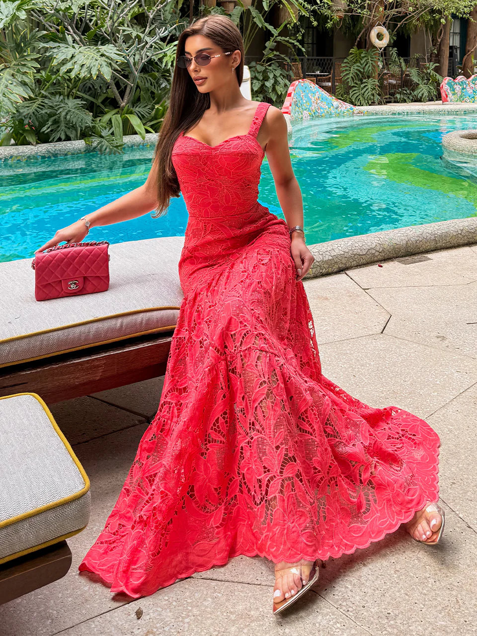 Vestido Maxi Midi de Renda Vermelha Fresh Fiorella