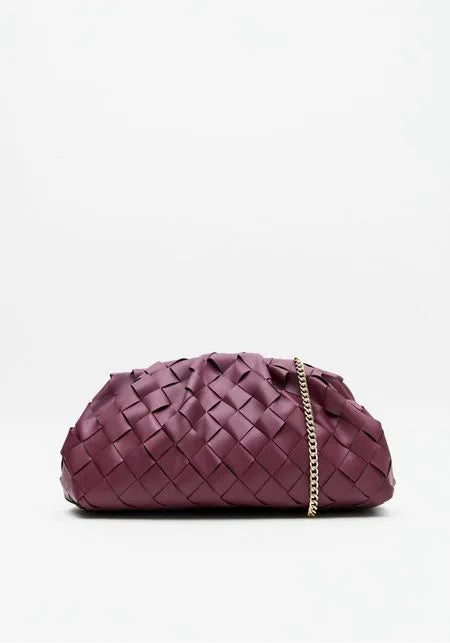 Bolsa Clutch Com Enfeite E Pingente