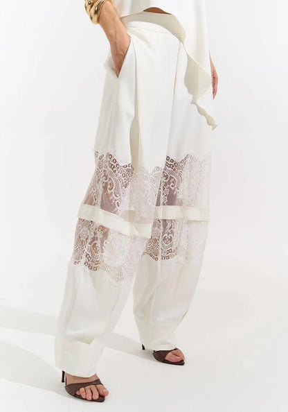 Calça Detalhe Renda - Off White