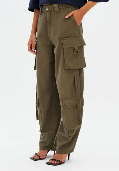 Calça Sarja Carrot Cintura Média