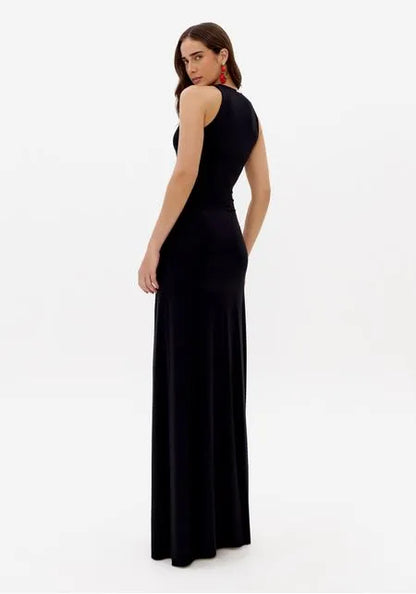 Vestido Longo Com Aviamentos Na Frente