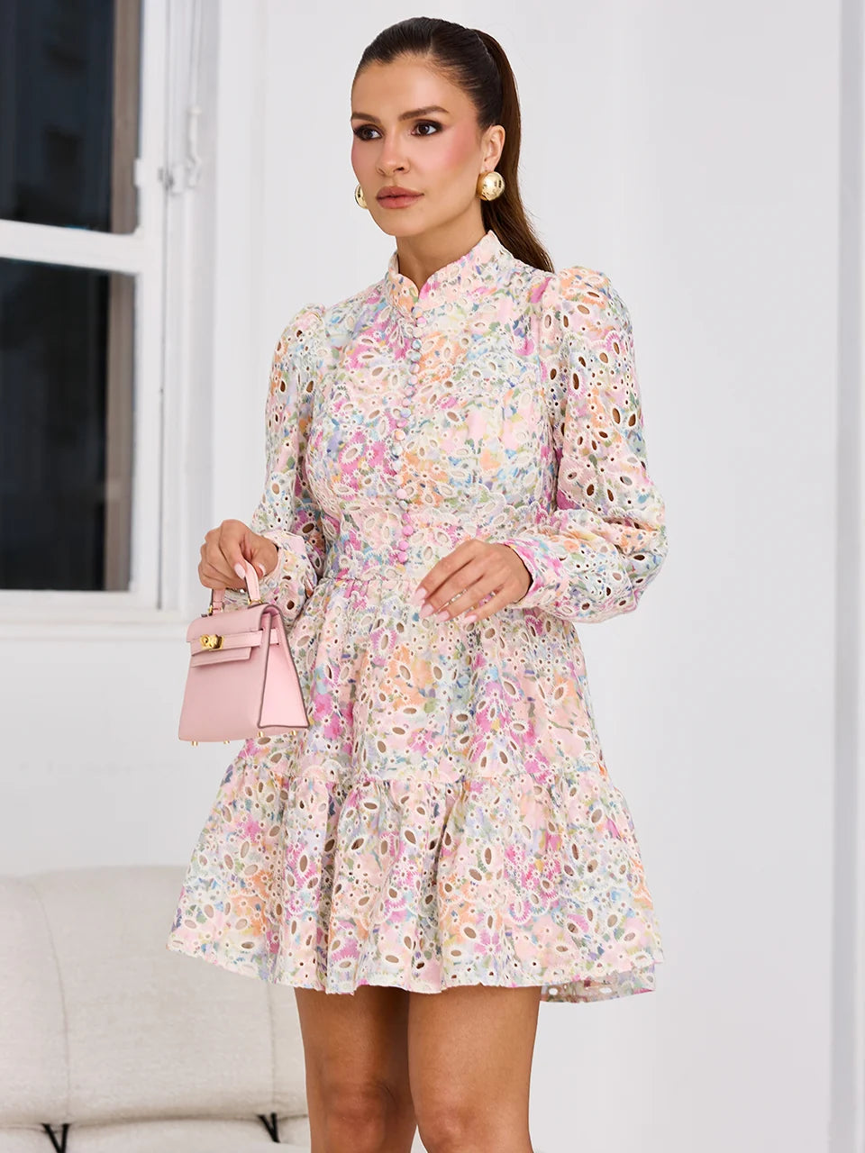 Vestido Maison des Roses Curto em Laise Estampada Floral