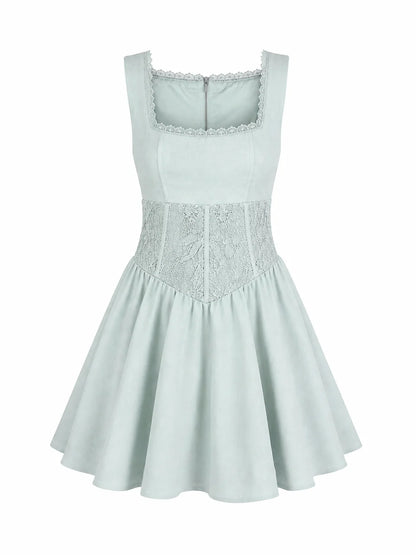 Vestido Marina Curto Rodado em Crepe e Renda Verde Menta