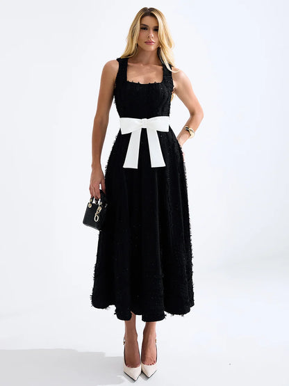 Vestido Memory Lane Midi Rodado em Malha Tweed Texturizada Preta