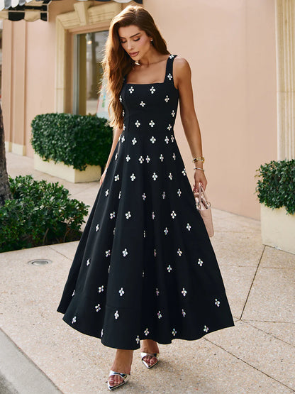 Vestido Joaillerie Midi Bordado com Pedraria Furta-Cor