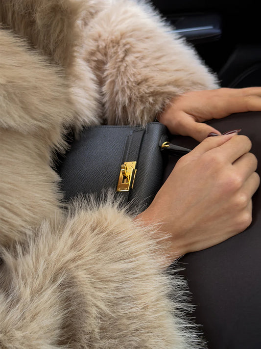 Casaco Faux Fur Marrom by Nicole Rocha