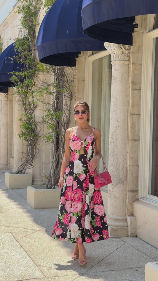 Vestido Mídi Maxi Floral Rosa com Fundo Preto e Poás Blossom