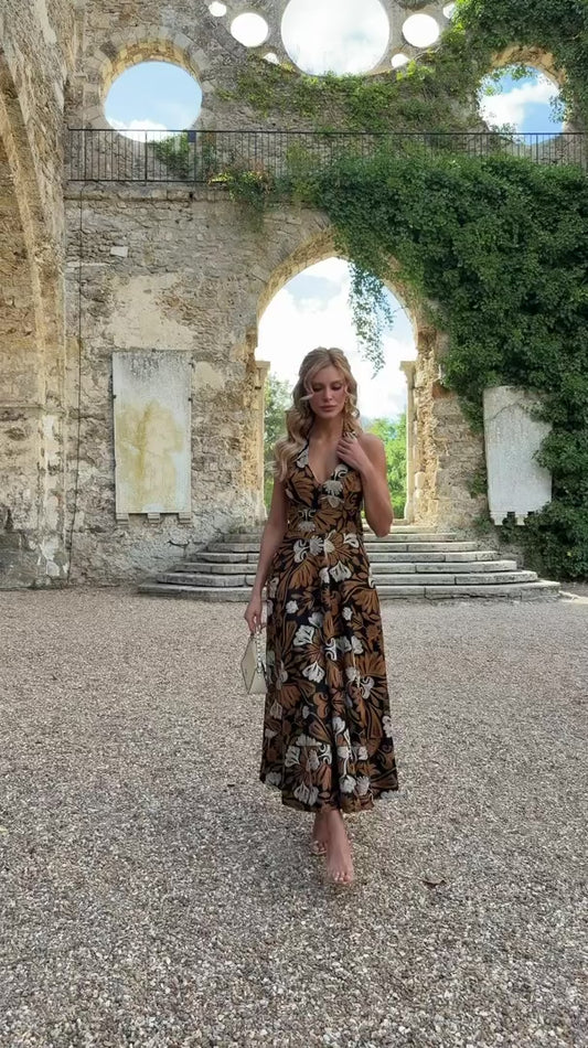 Vestido Le Jardin Midi Bordado Floral Preto