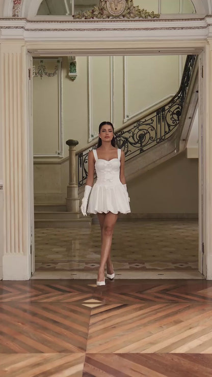 Vestido Curto de Crepe Off White Colette