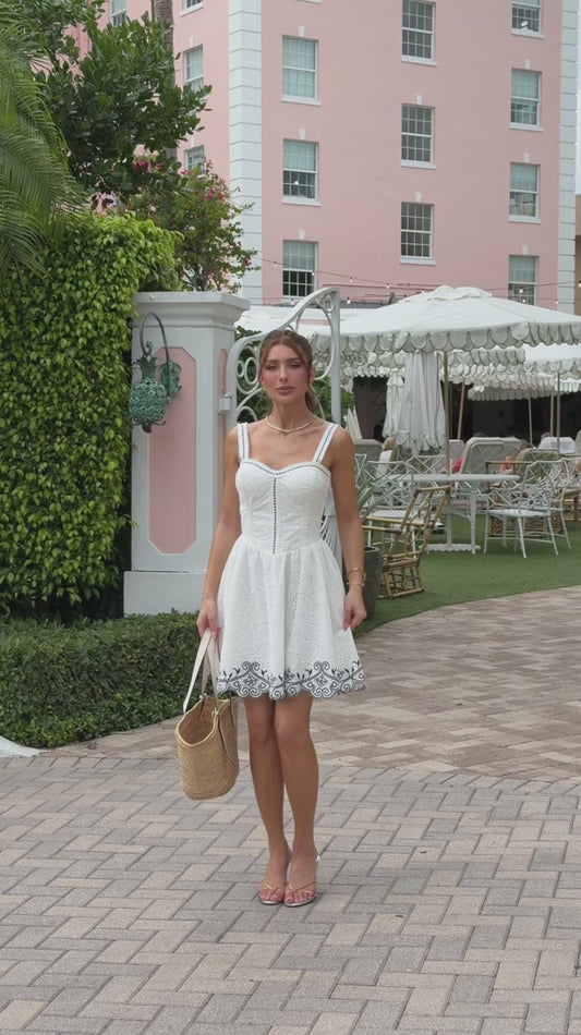Vestido Curto De Laise Off-white Bordado Caribe