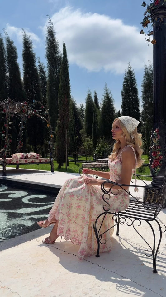 Vestido Camélia Midi Floral em Crepe Alfaiataria Premium